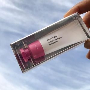 Glossier cloud paint